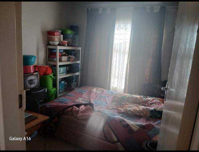 3 BEDROOM HOUSE FOR SALE IN CLAYVILLE